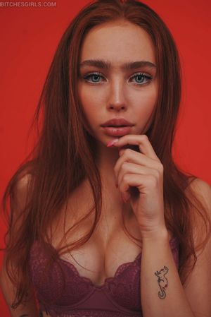 boobs boobs